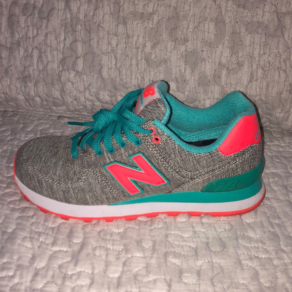 New balance blue and pink shoes